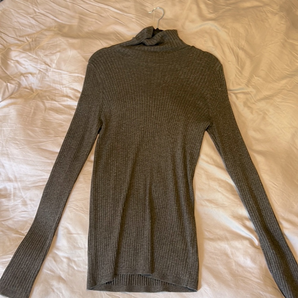Extra long sleeve ribbed mock turtle neck top/tunic